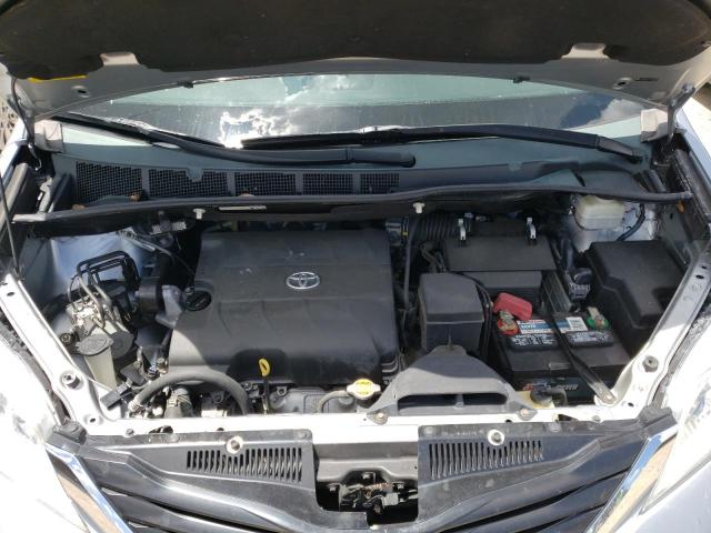 Photo 7 from auction – 2014 TOYOTA SIENNA LE with VIN 5TDKK3DC2ES506880