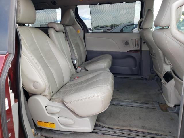 Photo 6 from auction – 2011 TOYOTA SIENNA XLE with VIN 5TDYK3DCXBS138602