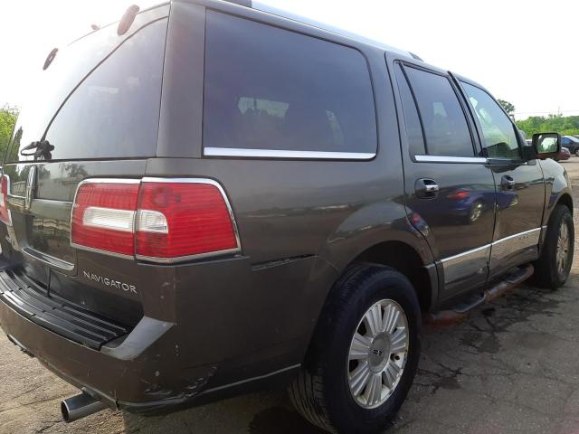 Photo 4 from auction – 2008 LINCOLN NAVIGATOR with VIN 5LMFU28528LJ03532