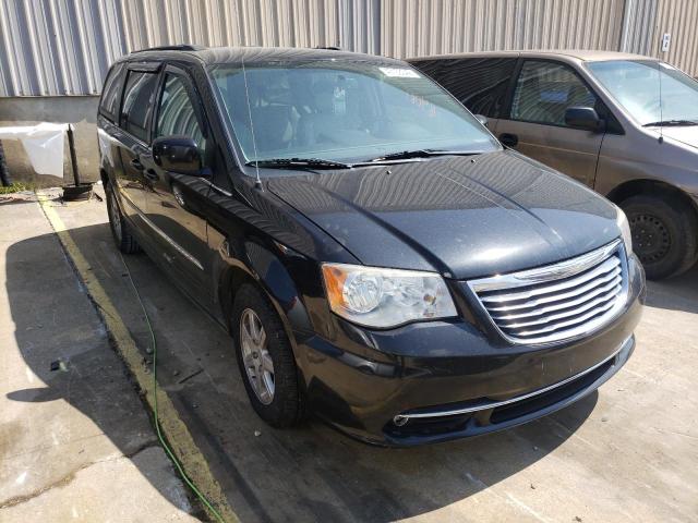 CHRYSLER TOWN & COU 2013 with VIN 2C4RC1BG2DR525569 - Photo from auction