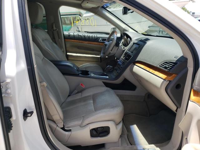 Photo 5 from auction – 2012 LINCOLN MKT with VIN 2LMHJ5AT0CBL52360