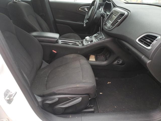 Photo 5 from auction – 2015 CHRYSLER 200 LIMITE with VIN 1C3CCCAB9FN705661