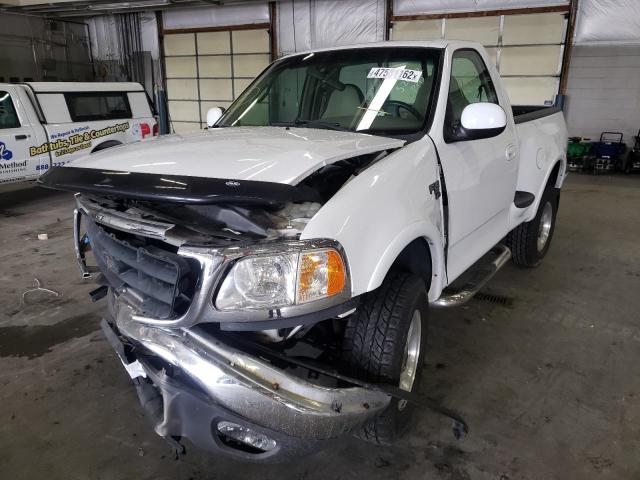 Photo 2 from auction – 2000 FORD F150 with VIN 2FTRF08L3YCA62176