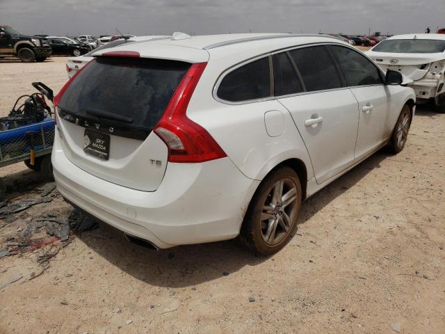 Photo 4 from auction – 2015 VOLVO V60 PREMIE with VIN YV140MEB1F1198779