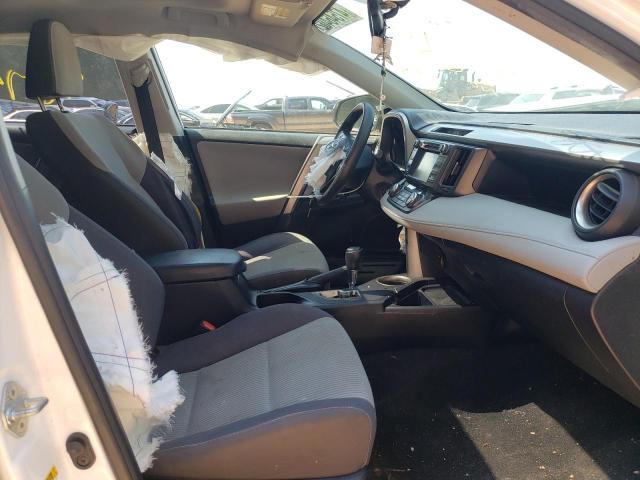 Photo 5 from auction – 2015 TOYOTA RAV4 XLE with VIN JTMRFREV9FD147420