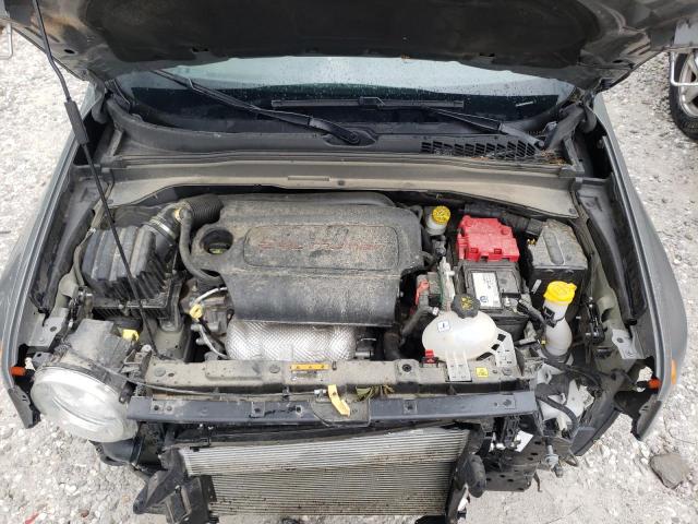 Photo 7 from auction – 2021 JEEP RENEGADE L with VIN ZACNJDBB2MPM40680