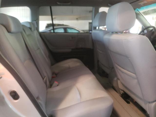 Photo 6 from auction – 2005 TOYOTA HIGHLANDER with VIN JTEGP21A650062356