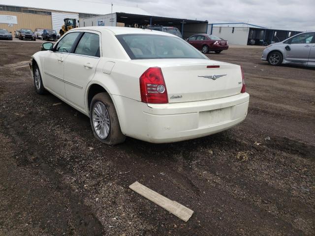 Photo 3 from auction – 2008 CHRYSLER 300 LX with VIN 2C3LA43R68H211596