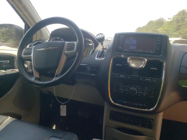 Photo 9 from auction – 2012 CHRYSLER TOWN & COU with VIN 2C4RC1CG3CR345112