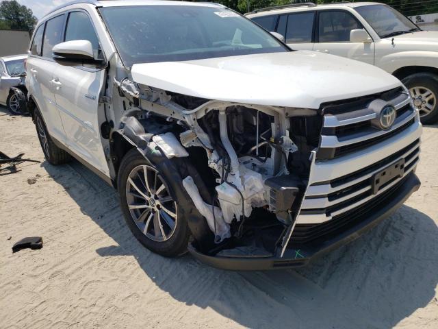 Photo 9 from auction – 2019 TOYOTA HIGHLANDER with VIN 5TDJGRFH4KS054497