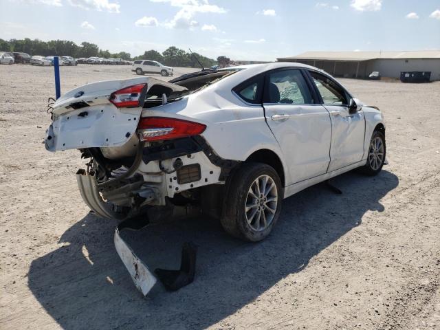 Photo 4 from auction – 2017 FORD FUSION SE with VIN 3FA6P0H73HR316517