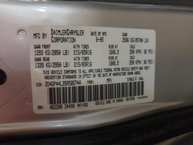 Photo 10 from auction – 2005 DODGE GRAND CARA with VIN 2D4GP44L35R585744