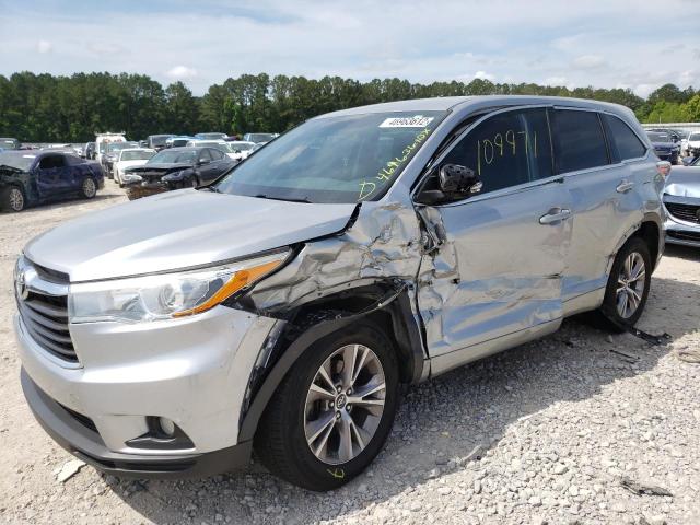 Photo 2 from auction – 2016 TOYOTA HIGHLANDER with VIN 5TDZKRFH8GS147483