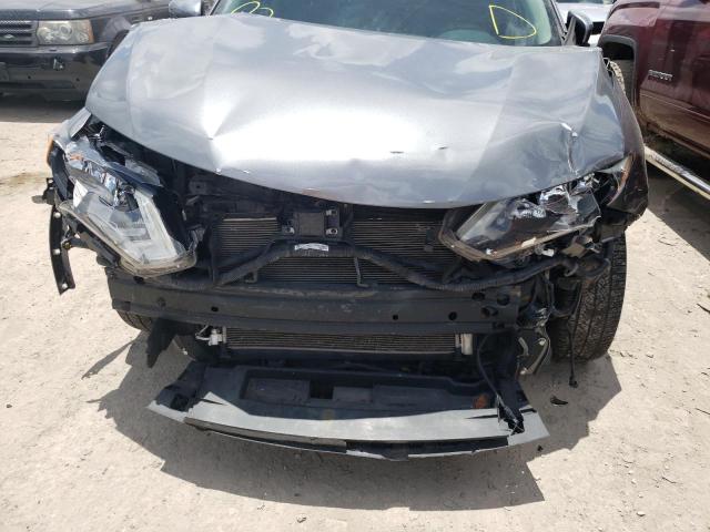 Photo 9 from auction – 2017 NISSAN ROGUE S with VIN KNMAT2MT8HP571783