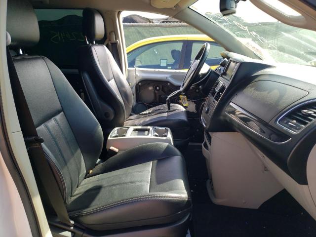 Photo 5 from auction – 2014 CHRYSLER TOWN & COU with VIN 2C4RC1BG8ER386811