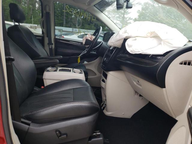 Photo 5 from auction – 2014 CHRYSLER TOWN & COU with VIN 2C4RC1CG2ER138617