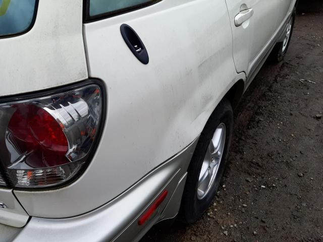 Photo 9 from auction – 2003 LEXUS RX 300 with VIN JTJHF10U630315770