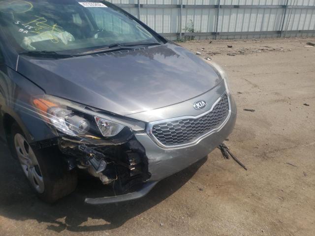 Photo 9 from auction – 2016 KIA FORTE LX with VIN KNAFK5A88G5654616