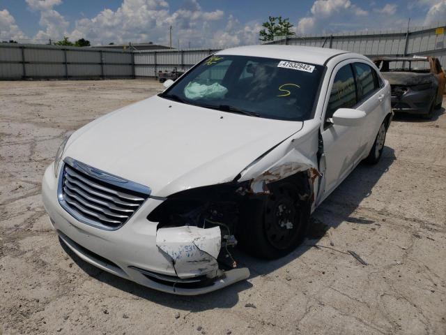 Zdjęcie 9 z aukcji – 2014 CHRYSLER 200 LX z VIN 1C3CCBAB9EN210157
