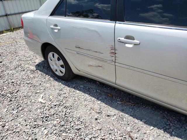 Photo 9 from auction – 2004 TOYOTA CAMRY LE with VIN 4T1BE32K14U920529