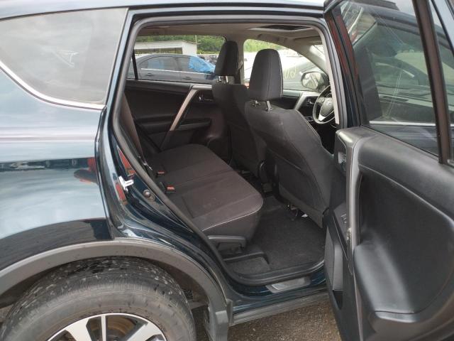 Photo 6 from auction – 2017 TOYOTA RAV4 XLE with VIN JTMWFREV5HD099792