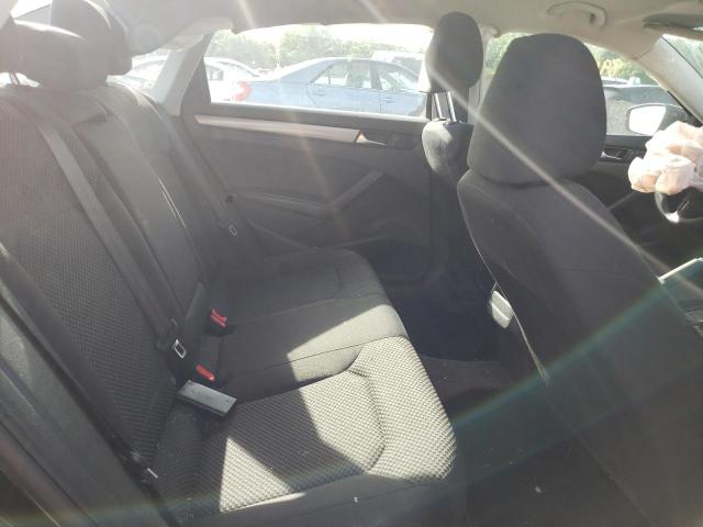 Photo 6 from auction – 2014 VOLKSWAGEN PASSAT S with VIN 1VWAT7A35EC073543