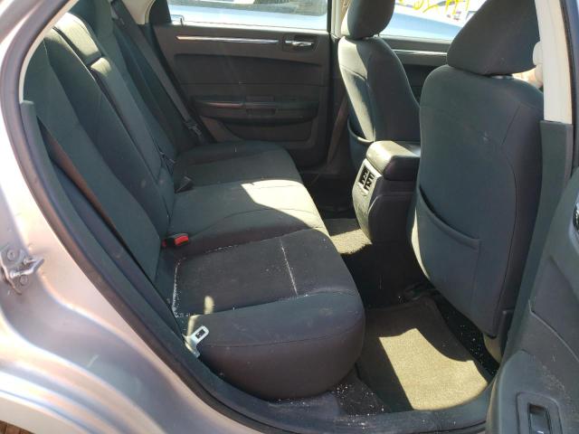 Photo 6 from auction – 2010 CHRYSLER 300 TOURIN with VIN 2C3CA4CD2AH132565