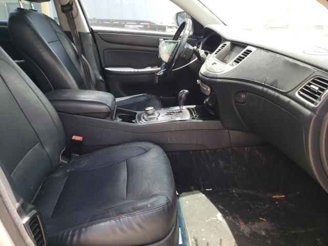 Photo 5 from auction – 2012 HYUNDAI GENESIS 4. with VIN KMHGC4DF1CU181470
