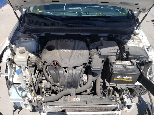 Photo 7 from auction – 2014 HYUNDAI SONATA GLS with VIN 5NPEB4AC4EH828420