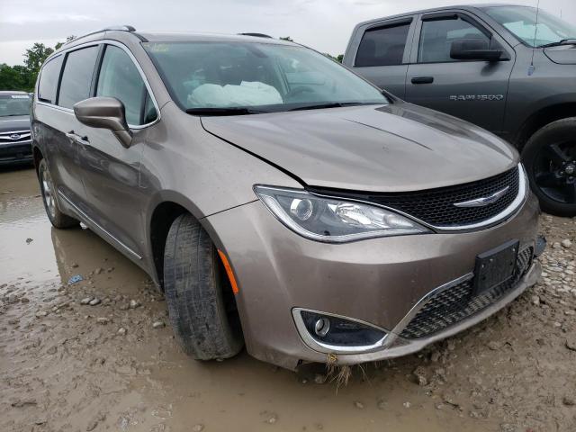 CHRYSLER PACIFICA T 2017 with VIN 2C4RC1EG7HR839607 - Photo from auction