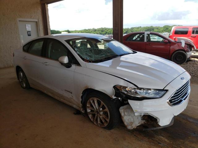 Photo 1 from auction – 2019 FORD FUSION SE with VIN 3FA6P0LU6KR190013