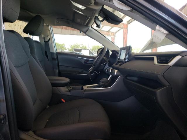 Photo 5 from auction – 2021 TOYOTA RAV4 LE with VIN 2T3H1RFV6MC144355