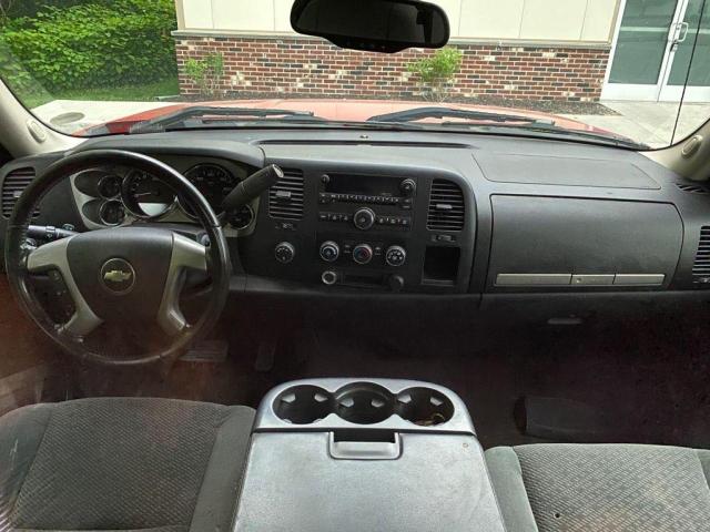 Photo 9 from auction – 2007 CHEVROLET SILVERADO with VIN 1GCEK14J97Z548299