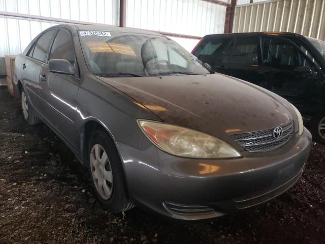 TOYOTA CAMRY LE 2003 with VIN 4T1BE32K43U748253 - Photo from auction
