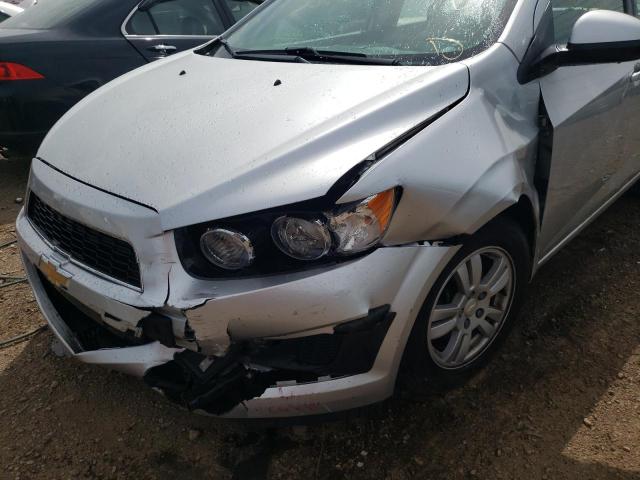Photo 9 from auction – 2015 CHEVROLET SONIC LT with VIN 1G1JC5SH4F4103735