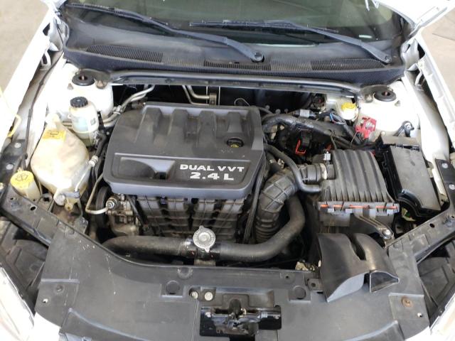 Photo 7 from auction – 2013 CHRYSLER 200 TOURIN with VIN 1C3CCBBB7DN525536