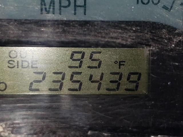 Photo 8 from auction – 2003 TOYOTA COROLLA CE with VIN 1NXBR32EX3Z017390
