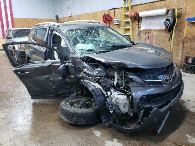 TOYOTA RAV4 XLE 2015 with VIN 2T3RFREV9FW240392 - Photo from auction