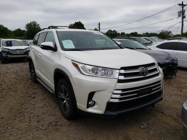 TOYOTA HIGHLANDER 2017 with VIN 5TDBZRFH3HS448659 - Photo from auction