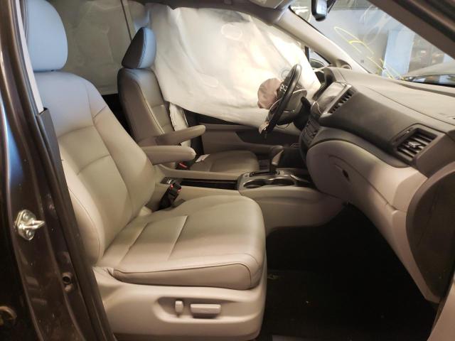 Photo 5 from auction – 2019 HONDA RIDGELINE with VIN 5FPYK3F66KB021103