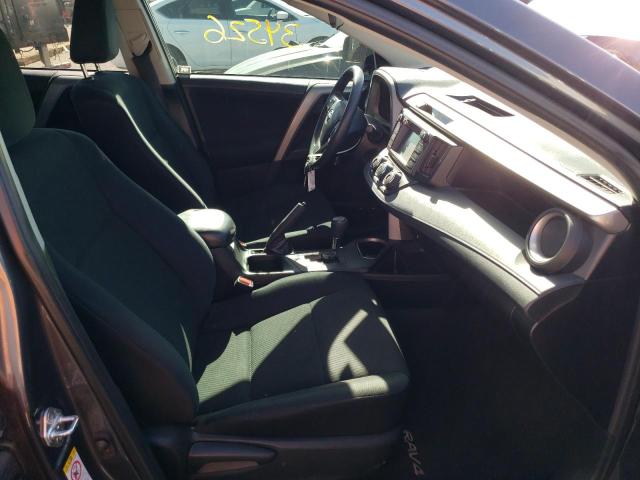 Photo 5 from auction – 2018 TOYOTA RAV4 LE with VIN 2T3ZFREV6JW491458