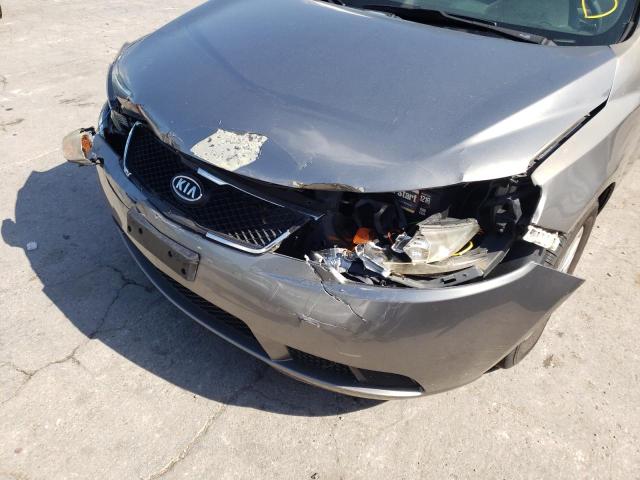 Photo 9 from auction – 2010 KIA FORTE EX with VIN KNAFU4A2XA5180269