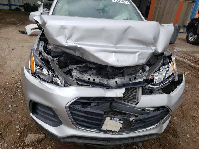 Photo 9 from auction – 2017 CHEVROLET TRAX LS with VIN KL7CJNSBXHB218949