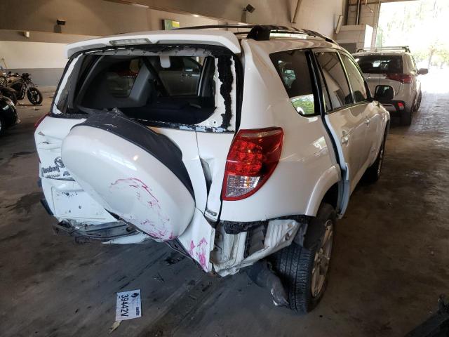Photo 4 from auction – 2006 TOYOTA RAV4 with VIN JTMBD32V666003255