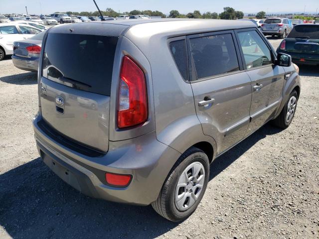 Photo 4 from auction – 2013 KIA SOUL with VIN KNDJT2A57D7606121