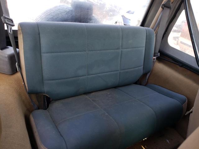 Photo 6 from auction – 2000 JEEP WRANGLER / with VIN 1J4FA59S9YP712836