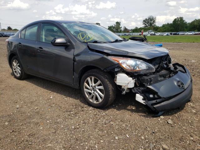 MAZDA 3 I 2013 with VIN JM1BL1V70D1747402 - Photo from auction