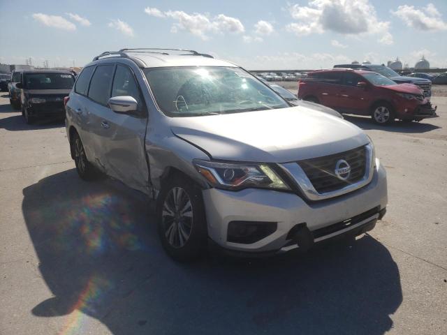 NISSAN PATHFINDER 2017 with VIN 5N1DR2MNXHC671061 - Photo from auction