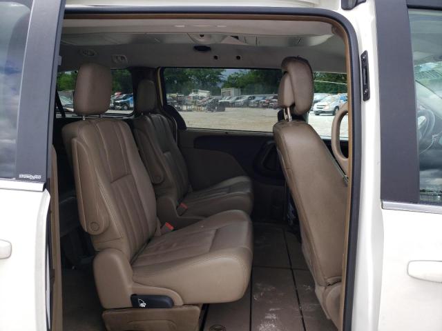 Photo 6 from auction – 2011 CHRYSLER TOWN & COU with VIN 2A4RR8DG1BR613721