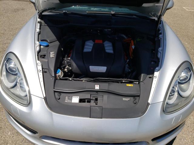 Photo 7 from auction – 2012 PORSCHE CAYENNE S with VIN WP1AE2A26CLA91763
